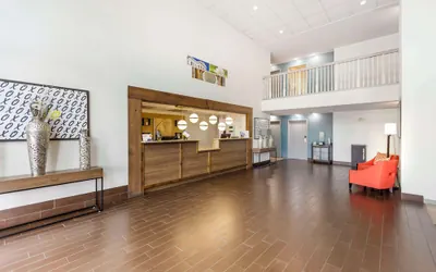 Photo 4 - Comfort Inn Meridian - Bonita Lakes