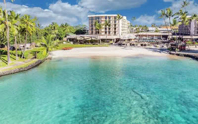 Photo 2 - Courtyard by Marriott King Kamehameha's Kona Beach Hotel