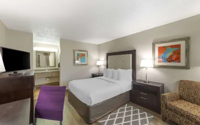 Photo 5 - Best Western Athens Inn