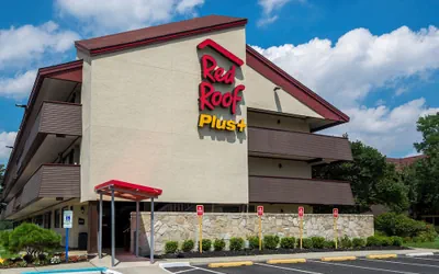 Photo 2 - Red Roof Inn PLUS+ Secaucus - Meadowlands - NYC