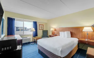 Photo 4 - Relax Inn