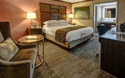 Photo 5 - DoubleTree by Hilton Hotel Decatur Riverfront