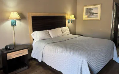 Photo 5 - American Inn by Hotel O Selma US 80