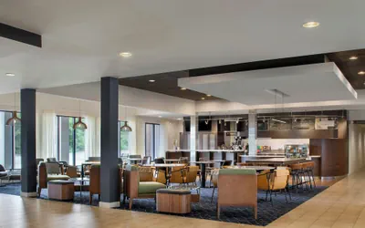 Courtyard by Marriott Pittsburgh Airport