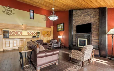 Photo 5 - Best Western Tower West Lodge