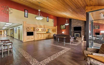 Photo 4 - Best Western Tower West Lodge