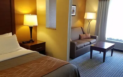Photo 4 - Best Western Chocolate Inn at the Park