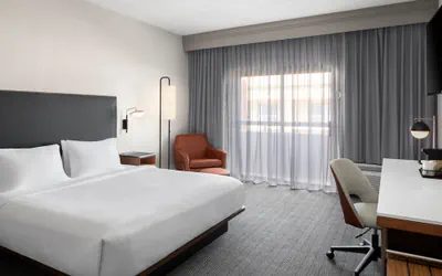 Photo 2 - Courtyard by Marriott Little Rock West