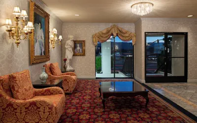 Photo 3 - Carlyle Hotel