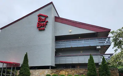 Red Roof Inn PLUS+ Pittsburgh East - Monroeville