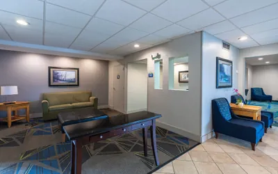 Photo 4 - Days Inn by Wyndham Greenville