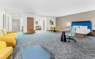 Photo 5 - Hampton Inn & Suites Tifton