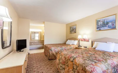 Photo 5 - Days Inn by Wyndham Yazoo City