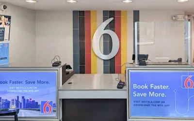 Photo 5 - Motel 6 Nashua, NH - South