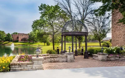 Photo 2 - Wyndham Garden Schaumburg Chicago Northwest