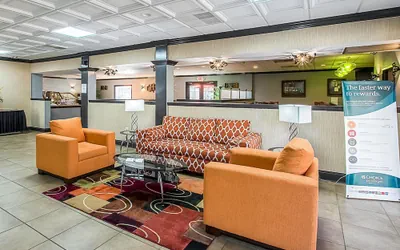 Photo 5 - Clarion Inn Columbia Airport