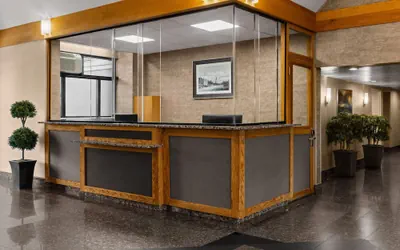 Photo 4 - Days Inn by Wyndham Lanham Washington DC