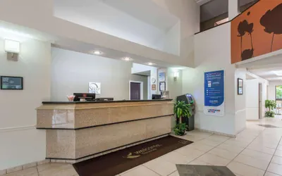 Photo 4 - Sleep Inn Sarasota North