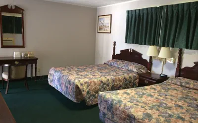 Photo 5 - Rapids Inn and Suites