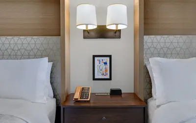 Photo 4 - Holiday Inn Philadelphia-Cherry Hill by IHG