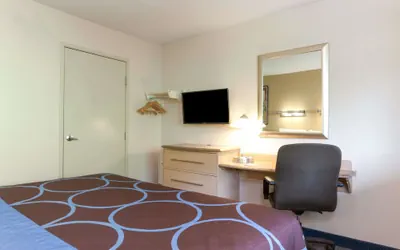 Photo 5 - Days Inn by Wyndham Monmouth Junction/S Brunswick/Princeton