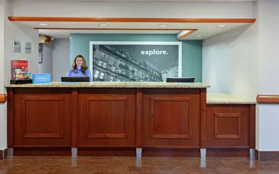 Photo 4 - Hampton Inn Los Angeles/Arcadia/Pasadena