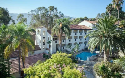 Photo 2 - Catalina Canyon Inn