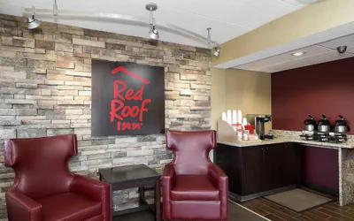Photo 3 - Red Roof Inn Toledo - Maumee