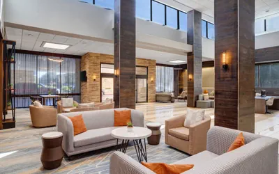 Photo 4 - Houston Marriott North