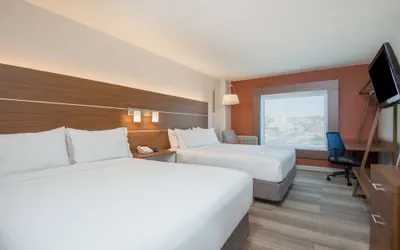 Photo 2 - HI Express El Paso Downtown by IHG