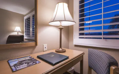 Photo 5 - Grand Vista Hotel