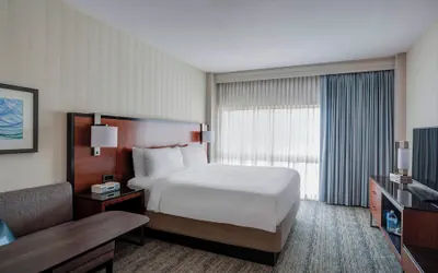Photo 2 - Houston Airport Marriott at George Bush Intercontinental