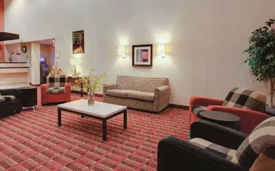 Photo 3 - Ramada by Wyndham Fairfield NJ