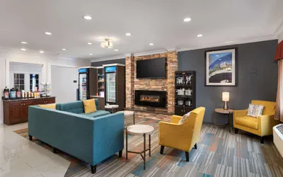 Photo 2 - MainStay Suites Joliet I-55