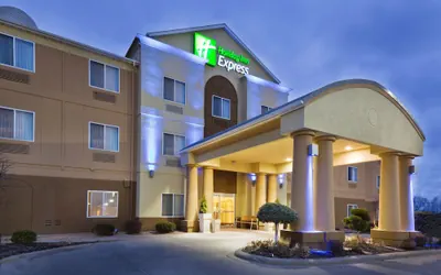 Holiday Inn Express Hotel & Suites Burlington by IHG