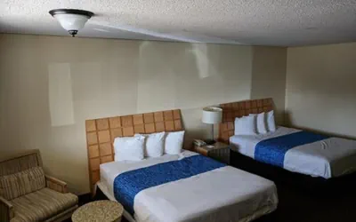 Photo 4 - Travelodge by Wyndham Clovis
