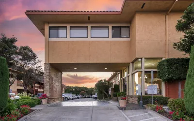 Best Western Plus Inn of Hayward