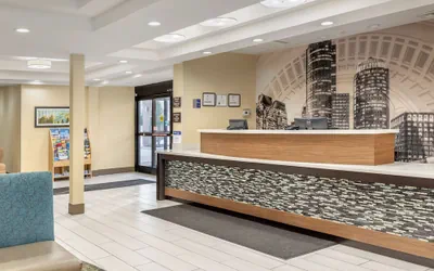 Photo 4 - Best Western Plus New Englander