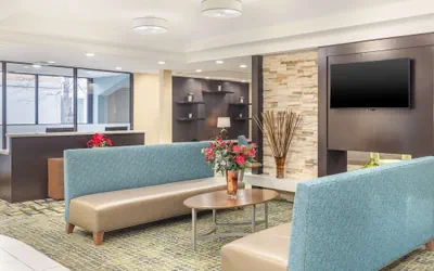 Photo 3 - Best Western Plus New Englander