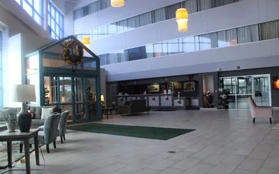 Photo 3 - Wyndham Flint MI/Grand Blanc/Bishop Airport/Conference Ct