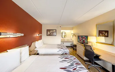 Photo 2 - Red Roof Inn Elkhart