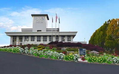 Photo 2 - Four Points by Sheraton York