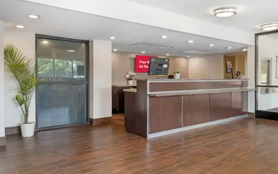Photo 5 - Red Roof Inn Detroit-Rochester Hills/Auburn Hills