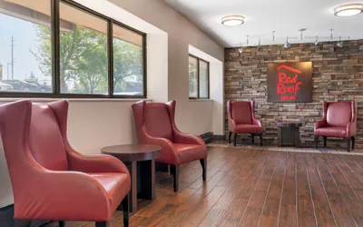 Photo 5 - Red Roof Inn Detroit-Rochester Hills/Auburn Hills