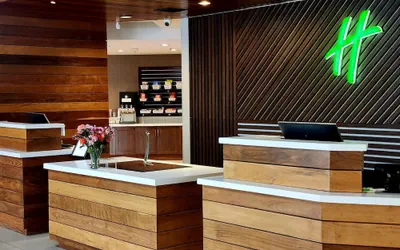 Holiday Inn Brookfield - ​​Milwaukee by IHG