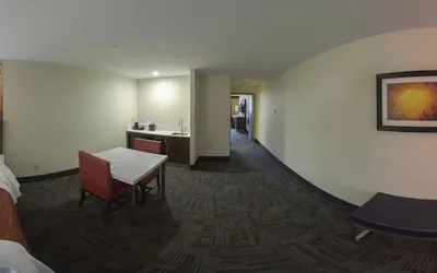 Photo 5 - Holiday Inn Brookfield - ​​Milwaukee by IHG