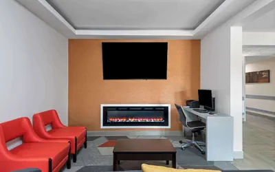 Photo 4 - Comfort Inn & Suites Mason City - Clear Lake