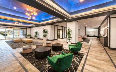 Photo 2 - DoubleTree by Hilton Newark Penn Station