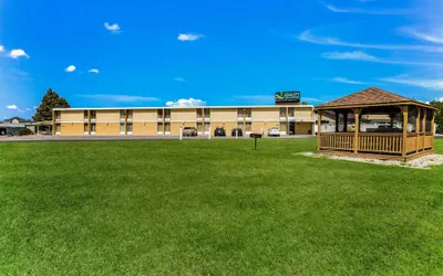 Photo 2 - Quality Inn & Suites Plattsburgh