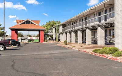 Days Inn by Wyndham Albuquerque Northeast